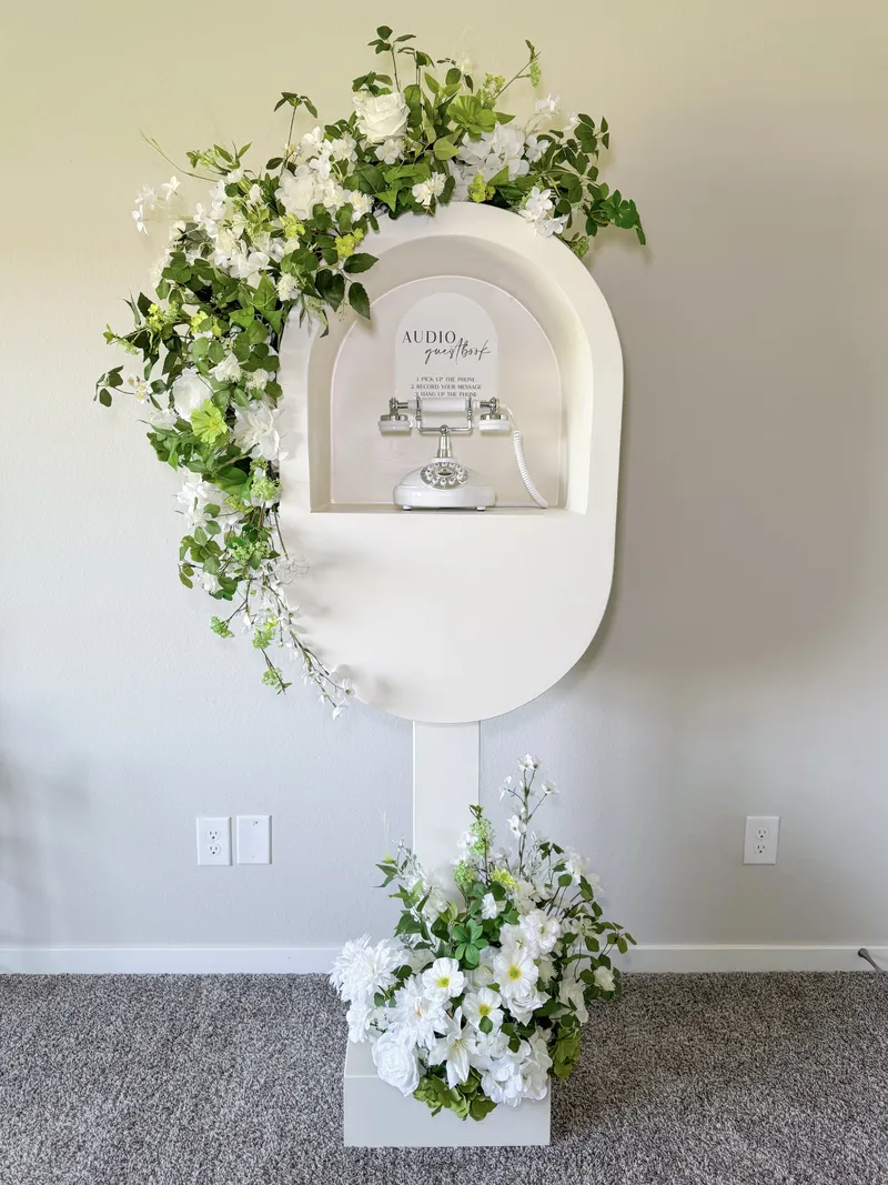 The Floralise Audio Guestbook Booth